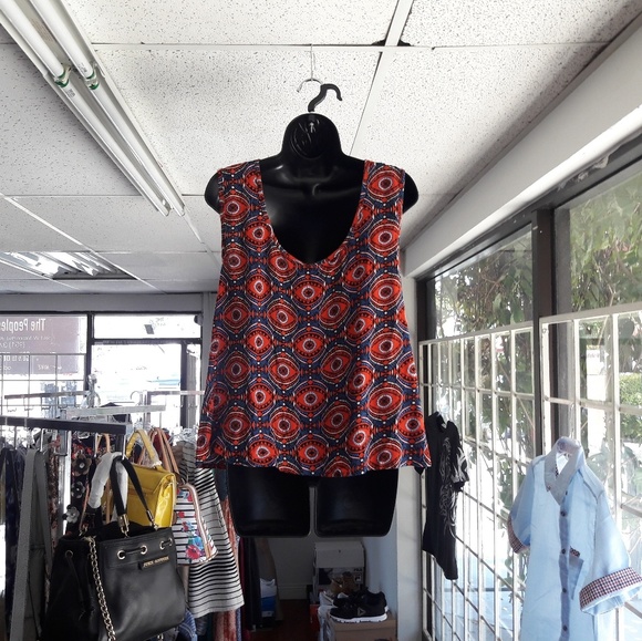 Eyeshadow blouse - Picture 2 of 3